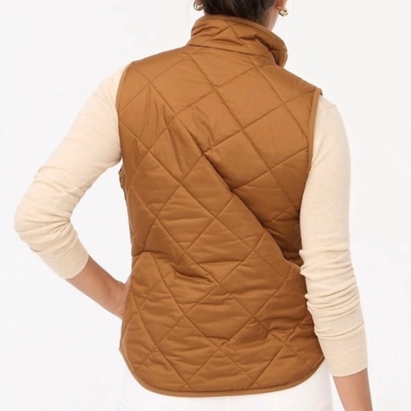 ❤️ J. Crew Puffer Vest with Snap Pockets - Picture 8 of 9